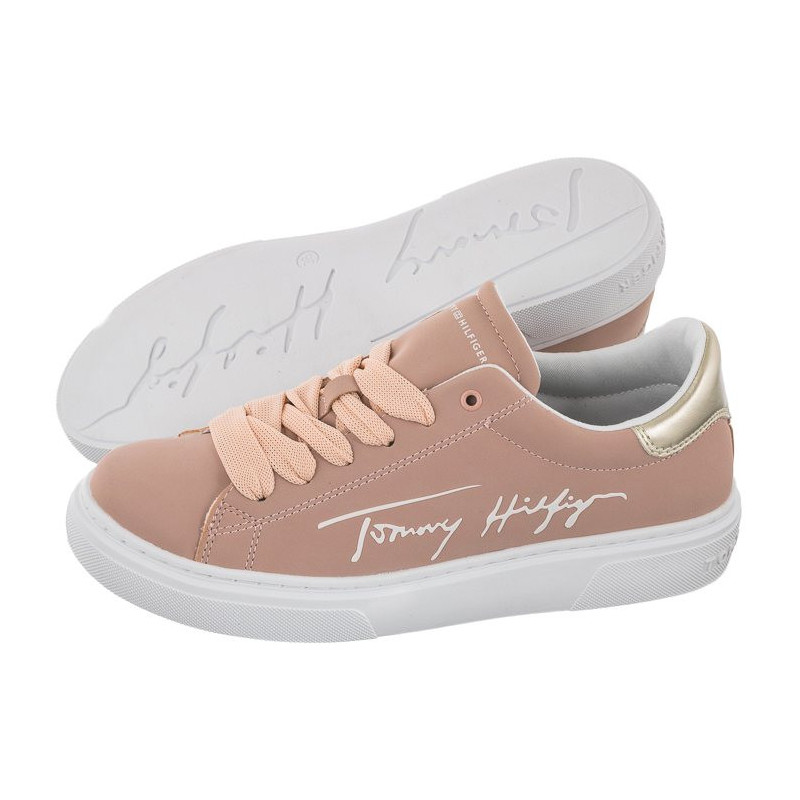 tommy hilfiger low cut lace up sneaker